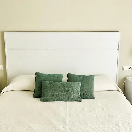 La Casa De La Muralla * Кордова