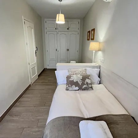 La Casa De La Muralla