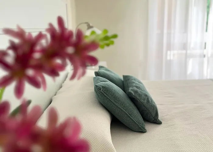 La Casa De La Muralla *