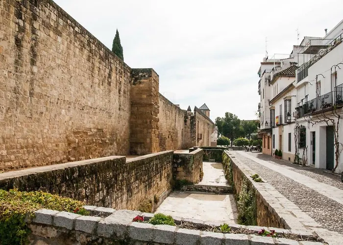 La Casa De La Muralla 아파트